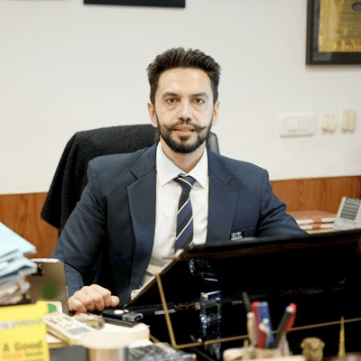 Managing Director Dr. Manbir Singh